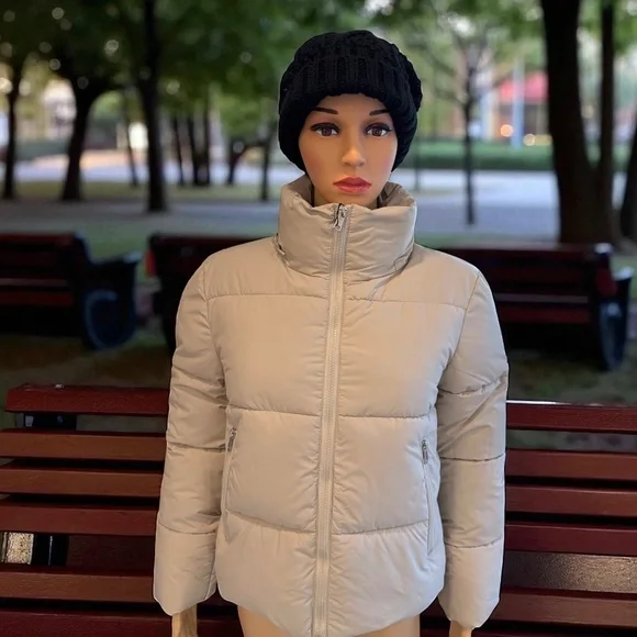 Puffit Detachable Hooded Puffer Jacket. NWT - Picture 2 of 13